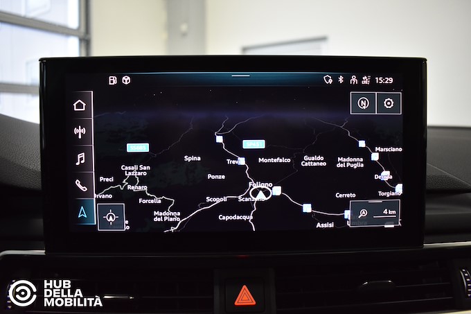 AUDI A4 Avant 40 TDI quattro S tronic Business Advanced